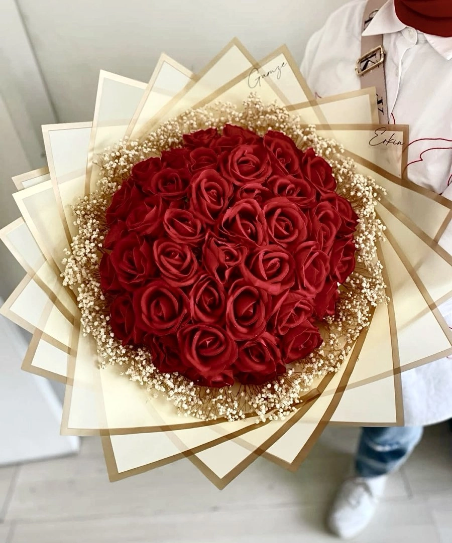 41 Li Yapay Gül Buketi Gypsolu